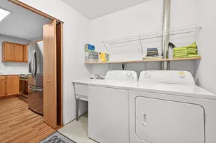 9726 Moonbeam Ln, Woodbury, MN 55125 - Photo 25