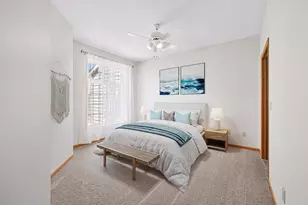 9726 Moonbeam Ln, Woodbury, MN 55125 - Photo 17