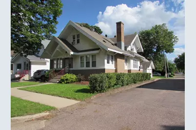 216 E 2nd Street, Fairmont, MN 56031 - Photo 1