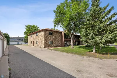 2636 18th Street S #8, Fargo,  58103 - Photo 3