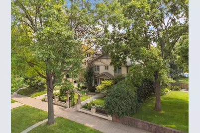 582 Summit Avenue, Saint Paul, MN 55102 - Photo 3