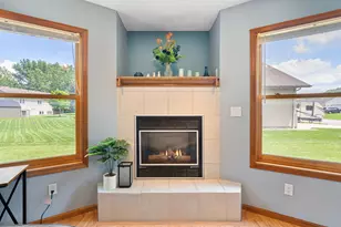 1299 Bellflower Ln NE, Owatonna, MN 55060 - Photo 9