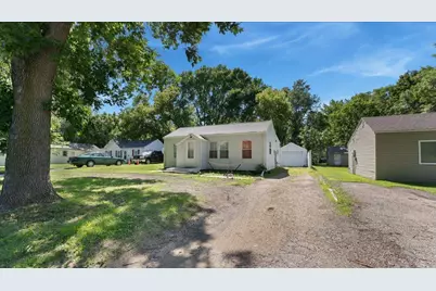 1313 Lakeland Drive NE, Willmar, MN 56201 - Photo 1