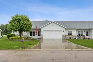 1403 2nd Ave NE, Barnesville, MN 56514 - Photo 1