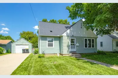 624 Garfield Avenue, North Mankato, MN 56003 - Photo 1