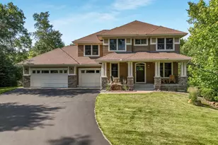 860 Prairie Meadows Dr, Hudson, WI 54016 - Photo 1