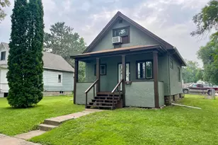 2603 5th Ave E, Hibbing, MN 55746 - Photo 1