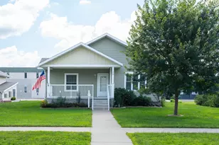 156 19th Ave N, Saint Cloud, MN 56303 - Photo 1