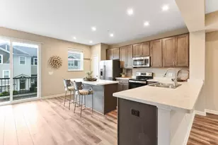 2189 Gateway Hill Rd, North Saint Paul, MN 55109 - Photo 7