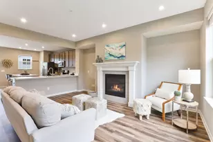 2189 Gateway Hill Rd, North Saint Paul, MN 55109 - Photo 1