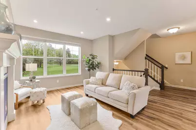 2189 Gateway Hill Road, North Saint Paul, MN 55109 - Photo 5