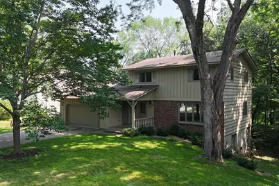 2087 Violet Lane, New Brighton, MN 55112 - Photo 1