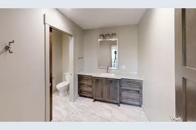 2334 9th Street W, Albert Lea, MN 56007 - Photo 51