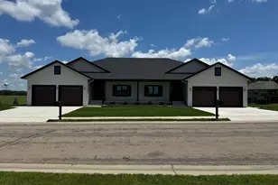 2334 9th Street W, Albert Lea, MN 56007 - Photo 3