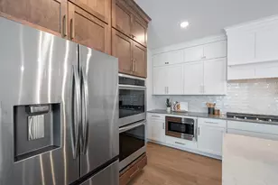 10184 Queensland Ln N, Maple Grove, MN 55311 - Photo 11