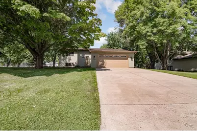 5445 Large Avenue NE, Albertville, MN 55301 - Photo 1