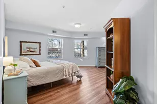 1350 Douglas Dr N, Golden Valley, MN 55422 - Photo 17