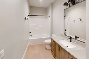 2330 9th Street W, Albert Lea, MN 56007 - Photo 41