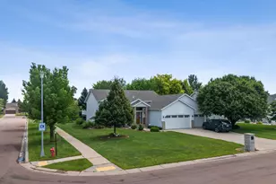 3310 28th Ave S, Fargo,  58103 - Photo 37