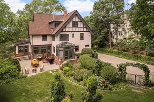 2109 James Ave S, Minneapolis, MN 55405 - Photo 49