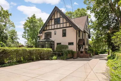 2109 James Avenue S, Minneapolis, MN 55405 - Photo 55