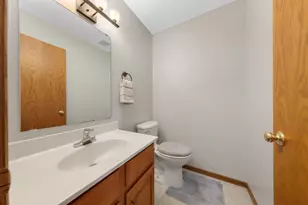 2104 Taylor Ct, Northfield, MN 55057 - Photo 11