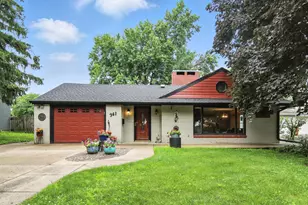 341 Plainview St, Owatonna, MN 55060 - Photo 1