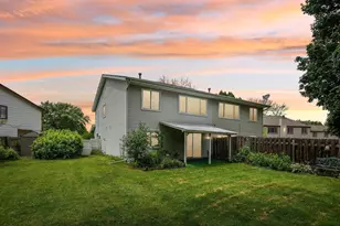 9205 29th Ave N, New Hope, MN 55427 - Photo 17