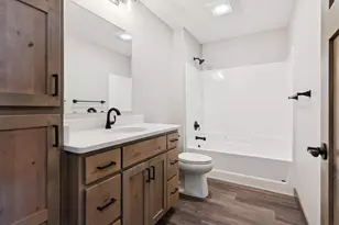 484 Coyote Way, New Richmond, WI 54017 - Photo 33