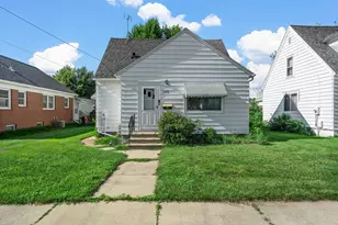 1108 4th Ave SW, Austin, MN 55912 - Photo 1