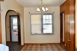 216 6th St W, Thief River Falls, MN 56701 - Photo 11