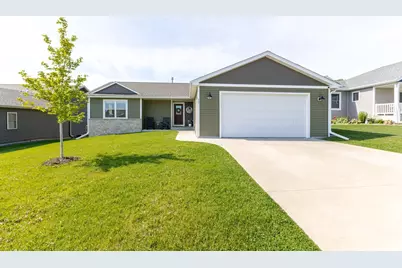 525 7th Avenue NE, Plainview, MN 55964 - Photo 1