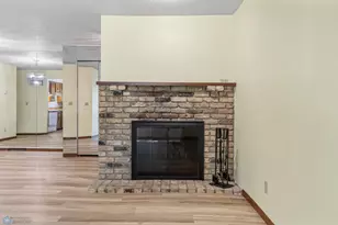 3237 17th Ave S, Fargo,  58103 - Photo 11