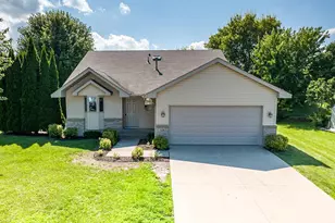 133 Summerfield Ct, Waverly, MN 55390 - Photo 1