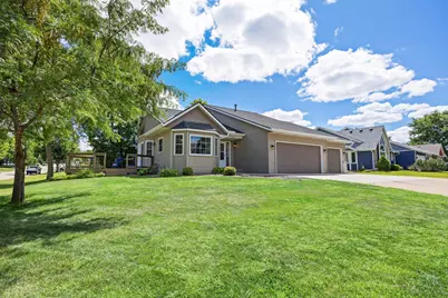 7907 Upper 26th Street N, Oakdale, MN 55128 - Photo 1