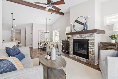 2333 17th Avenue E, North Saint Paul, MN 55109 - Photo 25