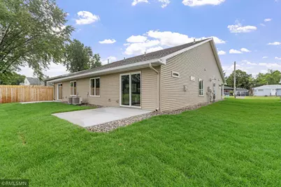 2327 17th Avenue E, North Saint Paul, MN 55109 - Photo 29