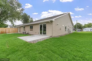 2327 17th Ave E, North Saint Paul, MN 55109 - Photo 29