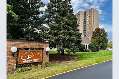 1181 Edgcumbe Road #402, Saint Paul, MN 55105 - Photo 1