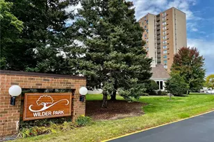 1181 Edgcumbe Rd, Saint Paul, MN 55105 - Photo 1