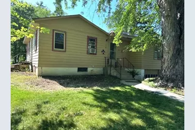215 N 11th Street, Montevideo, MN 56265 - Photo 1
