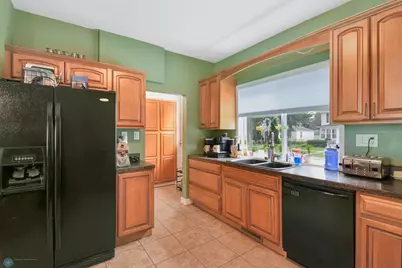 51 6th Avenue N, Fargo, ND 58102 - Photo 17