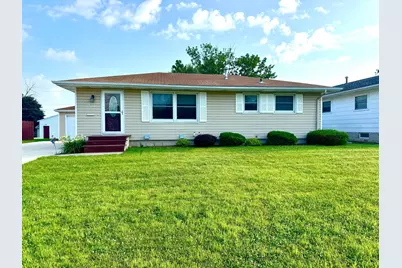 207 3rd Street SE, Stewartville, MN 55976 - Photo 1