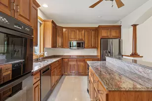 560 Lakeside Bay Dr S, Bayport, MN 55003 - Photo 11