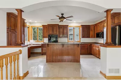 560 Lakeside Bay Drive S, Bayport, MN 55003 - Photo 9