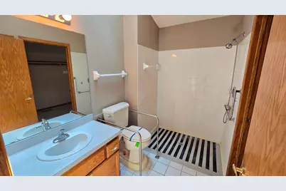 9136 Windsor Terrace, Brooklyn Park, MN 55443 - Photo 17