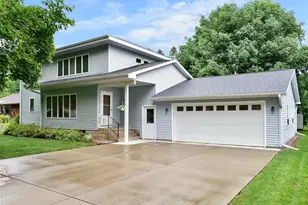1314 Parkview Ave, Winona, MN 55987 - Photo 1