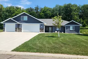 1469 Michigan Ave, Detroit Lakes, MN 56501 - Photo 1