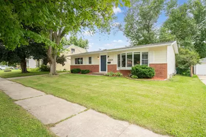 1543 8 1/2 Avenue SE, Rochester, MN 55904 - Photo 1