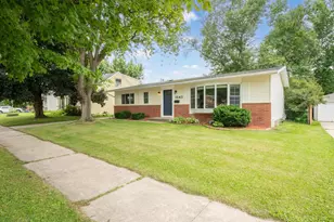 1543 8 1/2 Ave SE, Rochester, MN 55904 - Photo 1